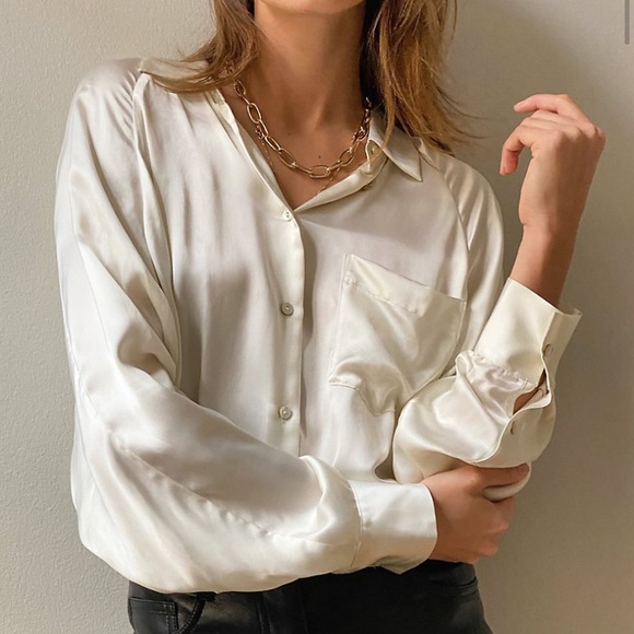 Aritzia Wilfred Relaxed Button-Up - Picture 5 of 8